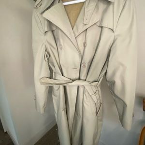 Spiegel men’s beige raincoat, 44 S (short)